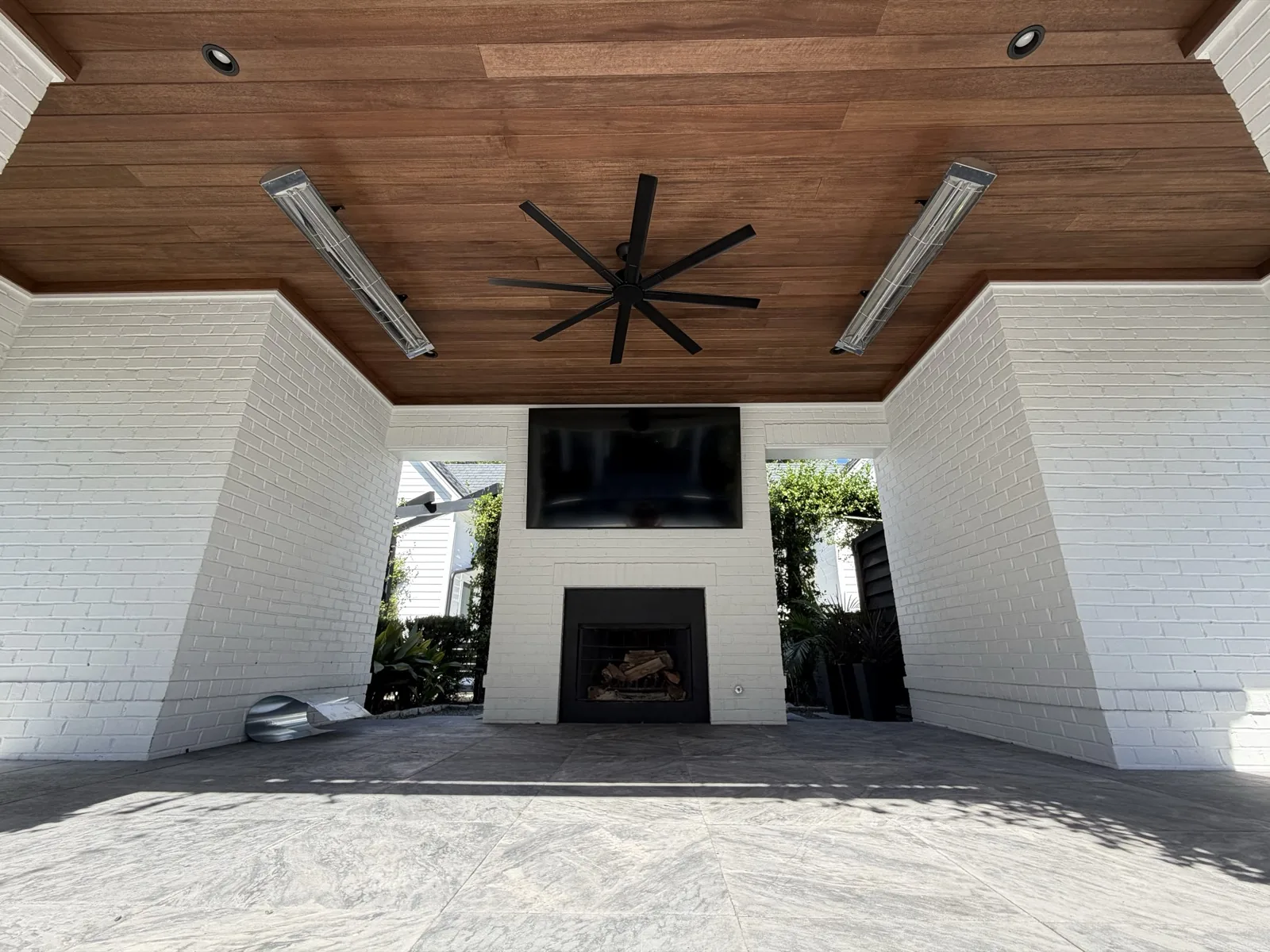 Outdoor fireplace & TV wall